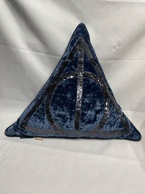 Harry Potter & the Deathly Hallows Blue Sequin Embellished Pillow Great Cond